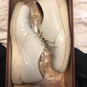 Want Les Essentiels white patent wedge derby shoe